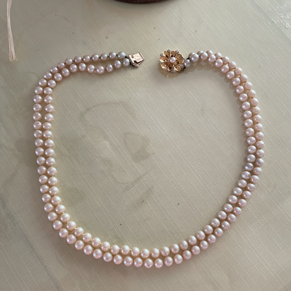 Vintage Elegant Double Strand Cream Faux Pearl Necklace